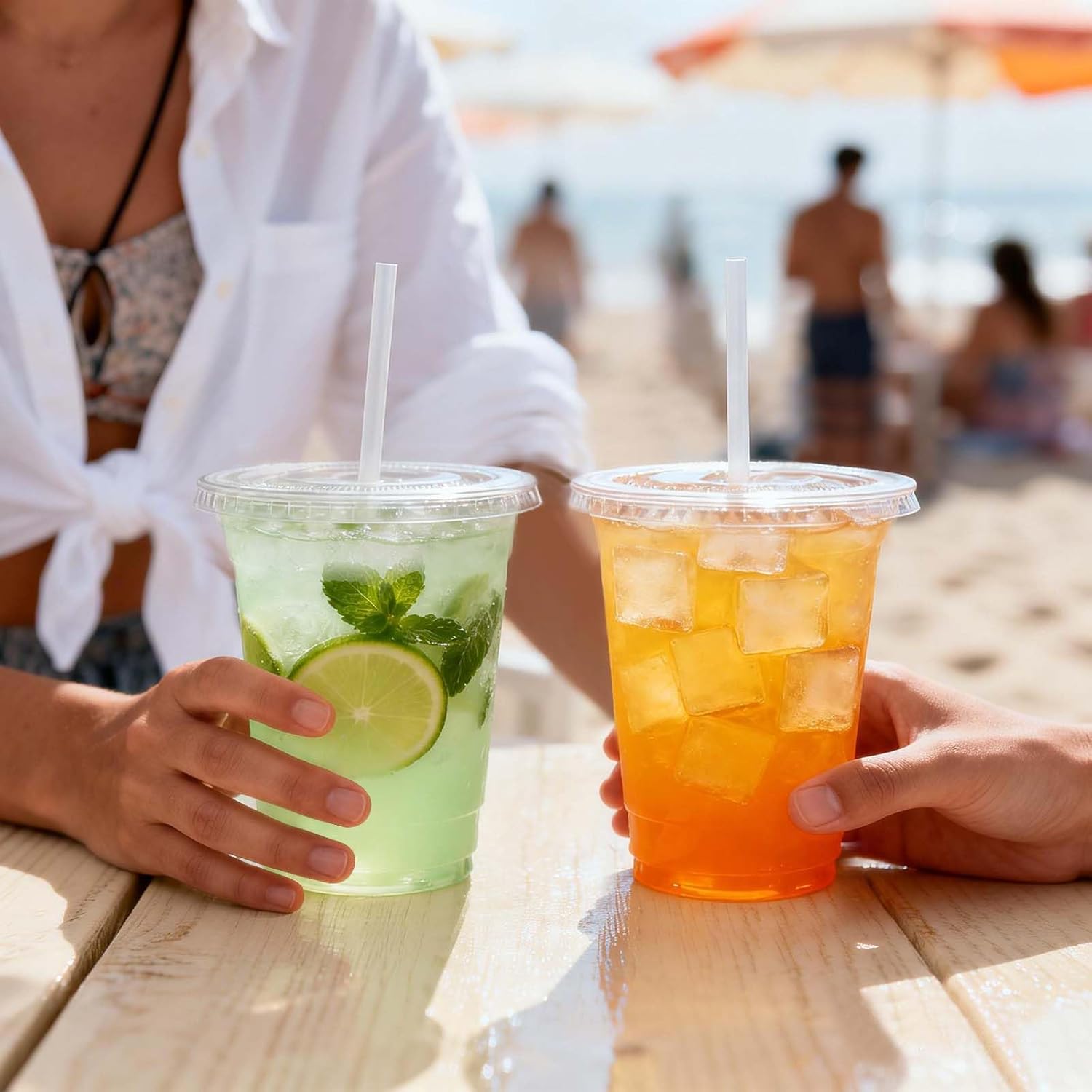100 Pack 16 oz Plastic Cups with Lids and Straws